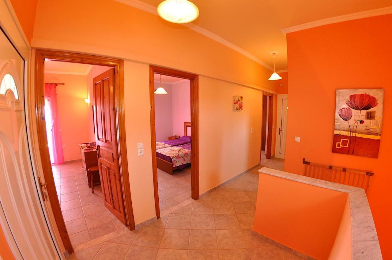 Chrinos House Apartamento Agios Georgios Pagon Exterior foto