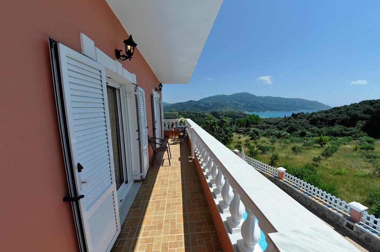 Chrinos House Apartamento Agios Georgios Pagon Exterior foto